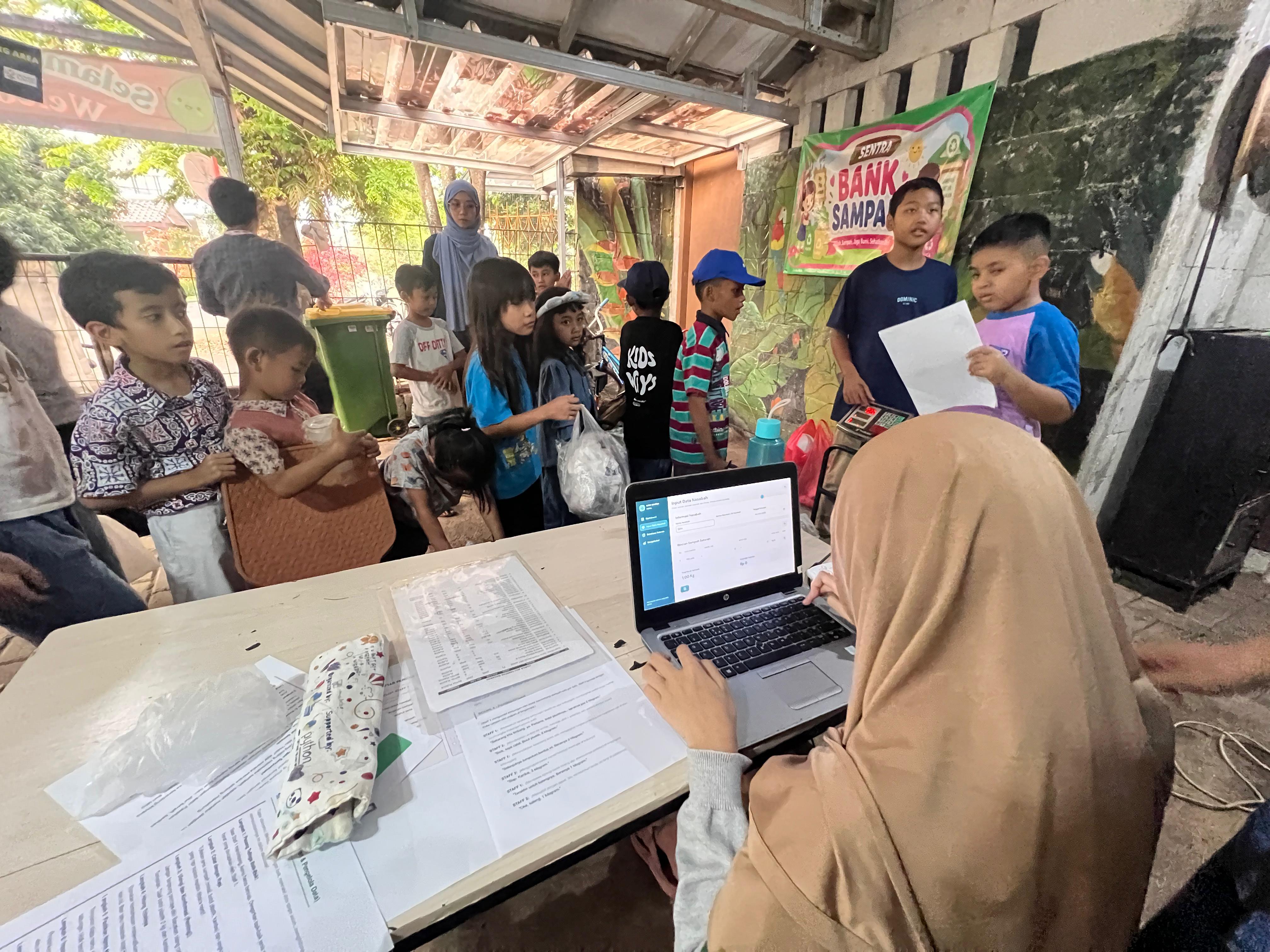 Dunia hijau yang mereka persiapkan...